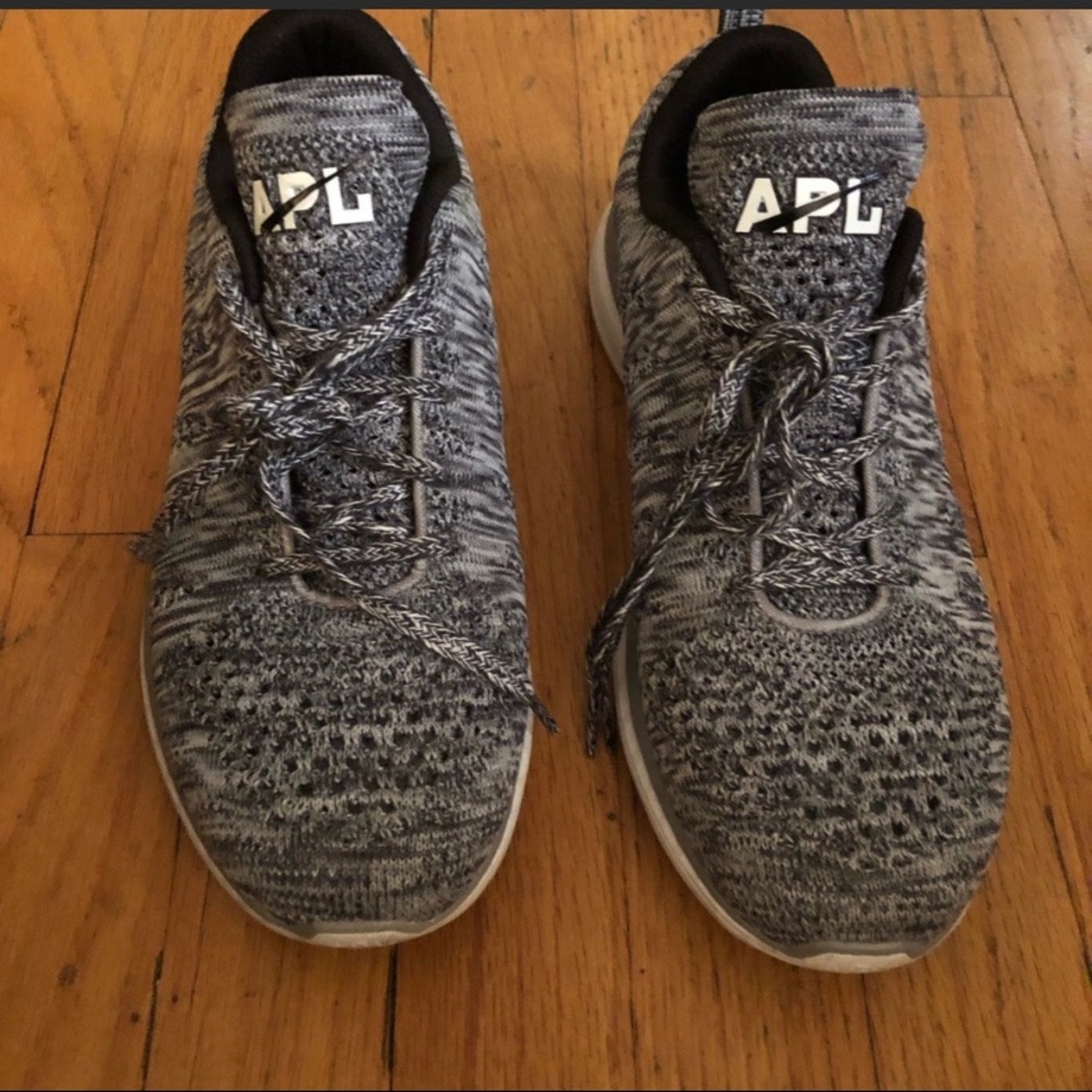 APL sneakers size 8.5